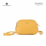کیف برند فسیل رنگ زرد از جلو ( fossil tb-6101)