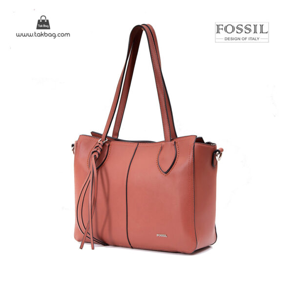 کیف دستی زنانه کد TB-6125 برند فسیل رنگ قهوه ای از جلو ( fossil tb-6125 )