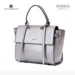 کیف دستی زنانه کد TB-6131 برند فسیل رنگ نقره ای از جلو ( fossil tb-6131 )
