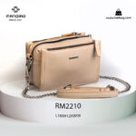 کیف رودوشی زنانه کد RM-2210 برند ماندیرو رنگ کافی از جلو ( mandiro RM-2210 )
