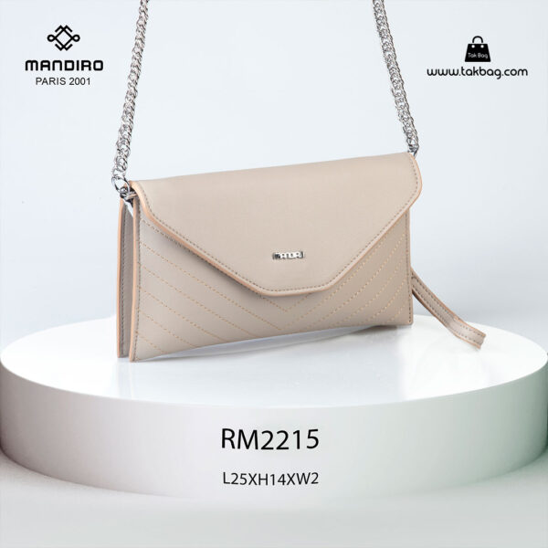 کیف رودوشی زنانه کد RM-2215 برند ماندیرو رنگ کافی از جلو ( mandiro RM-2215 )