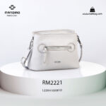 کیف رودوشی زنانه کد RM-2221 برند ماندیرو رنگ طوسی از جلو ( mandiro RM-2221 )
