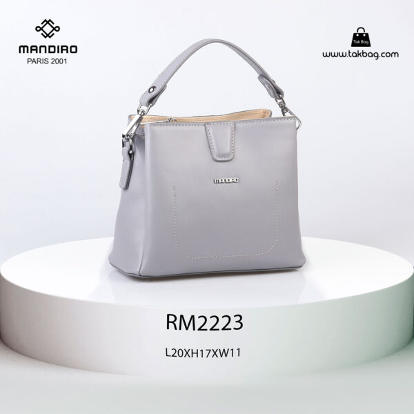 کیف رودوشی زنانه کد RM-2223 برند ماندیرو رنگ طوسی از جلو ( mandiro RM-2223 )