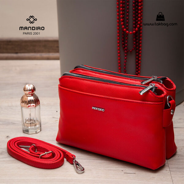 کیف رودوشی زنانه کد RM-2224 برند ماندیرو رنگ قرمز از نزدیک ( mandiro RM-2224 )