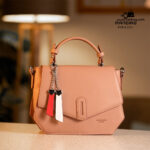 کیف رودوشی زنانه کد RM-2227 برند ماندیرو رنگ صورتی فانتزی ( mandiro RM-2227 )