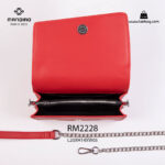 کیف رودوشی زنانه کد RM-2228 برند ماندیرو رنگ قرمز از بالا ( mandiro RM-2228 )