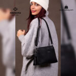 کیف رودوشی زنانه کد RM-2224 برند ماندیرو رنگ مشکی با مدل ( mandiro RM-2224 )