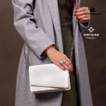 کیف رودوشی زنانه کد RM-2228 برند ماندیرو رنگ سفید با مدل ( mandiro RM-2228 )