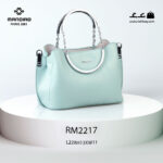 کیف رودوشی زنانه کد RM-2217 برند ماندیرو رنگ سبز از جلو ( mandiro RM-2217 )