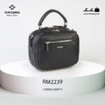 کیف رودوشی زنانه کد RM-2239 برند ماندیرو رنگ مشکی از جلو ( mandiro RM-2239 )