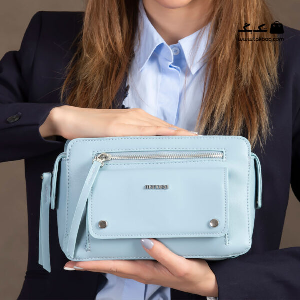 کیف رودوشی زنانه کد RM-2241 برند ماندیرو رنگ آبی با مدل ( mandiro RM-2241 )