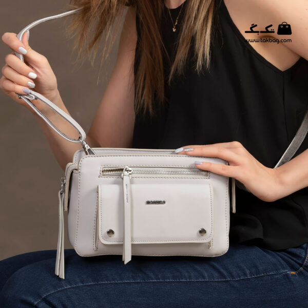 کیف رودوشی زنانه کد RM-2241 برند ماندیرو رنگ طوسی با مدل ( mandiro RM-2241 )