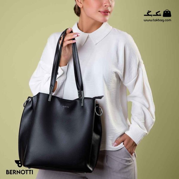 کیف رودوشی زنانه کد TB-6350 برند برنوتی رنگ مشکی با مدل ( Bernotti tb-6350 )