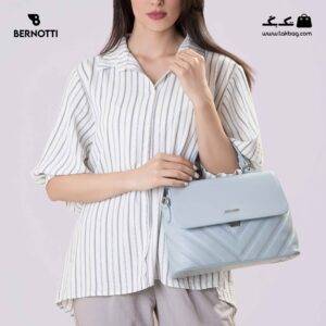 Women-HandBag-Bernotti-Brand-TB-6425-LightBlue-Color-Front-Model کیف دوشی کد TB-6425 برند برنوتی رنگ آبی روشن از جلو محصول با مدل ( Bernotti tb-6425 )